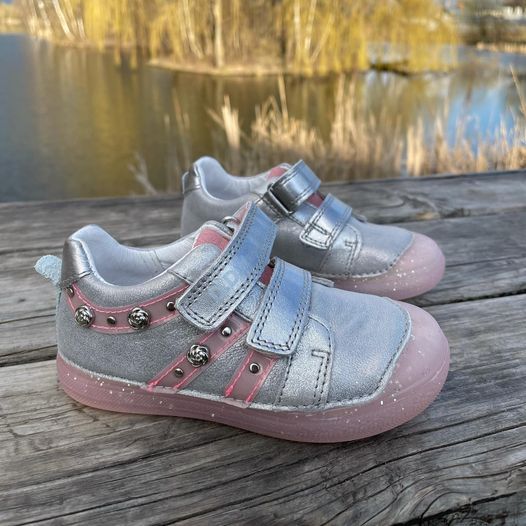 Кросівки для дівчинки D.D.Step Grey