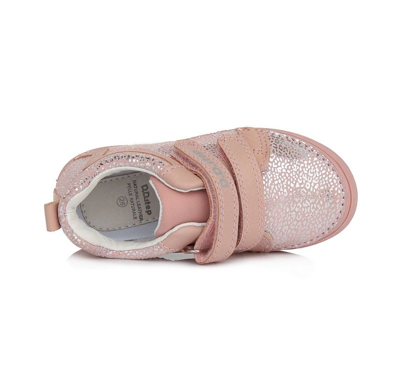 Кросівки для дівчинки D.D.Step Pink